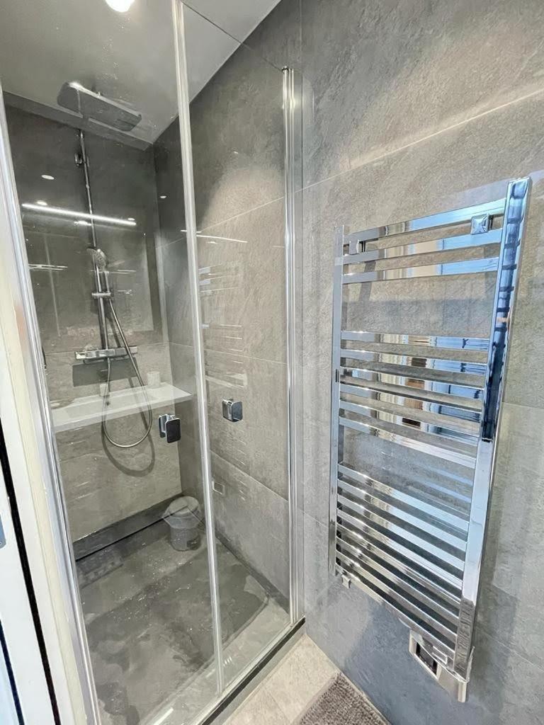 Appartamento Front, Superbe Pour 4 Personnes Nizza